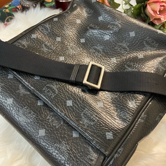 MCM Visetos Crossbody - Picture 8 of 17